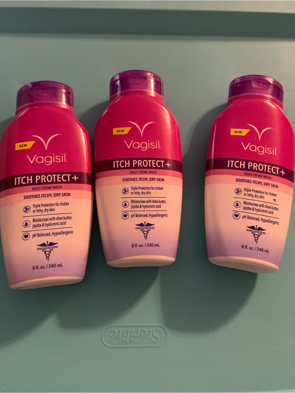 3 Vagisil It h Protect + Daily Crème Wash 8 oz Each